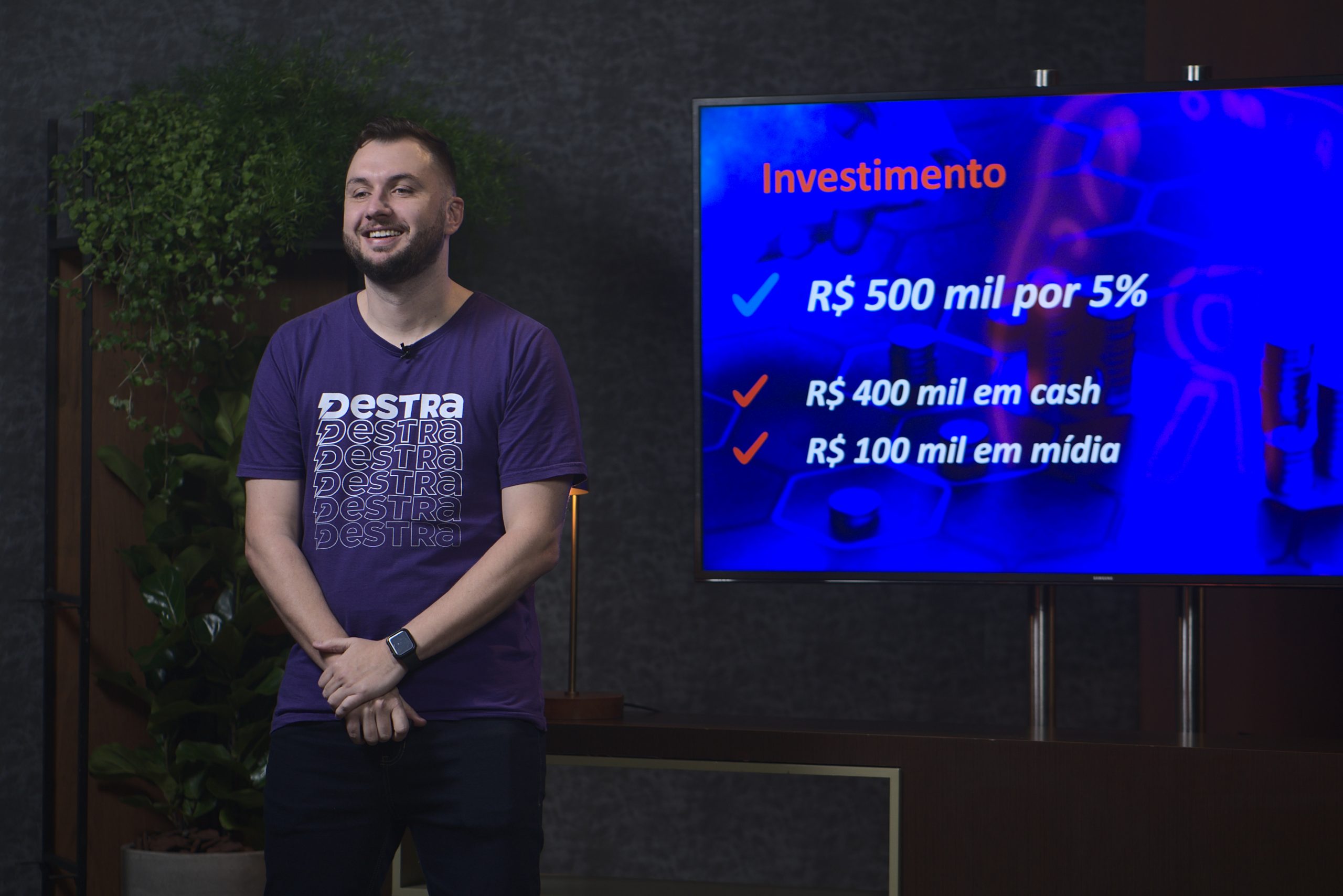 You are currently viewing Destra recebe investimento de Thiago Nigro
