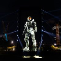 Paramount+ apresenta o holograma mais alto do mundo para celebrar a série Halo