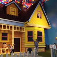 Com Mundo Pixar, Disney quer celebrar relação com brasileiros